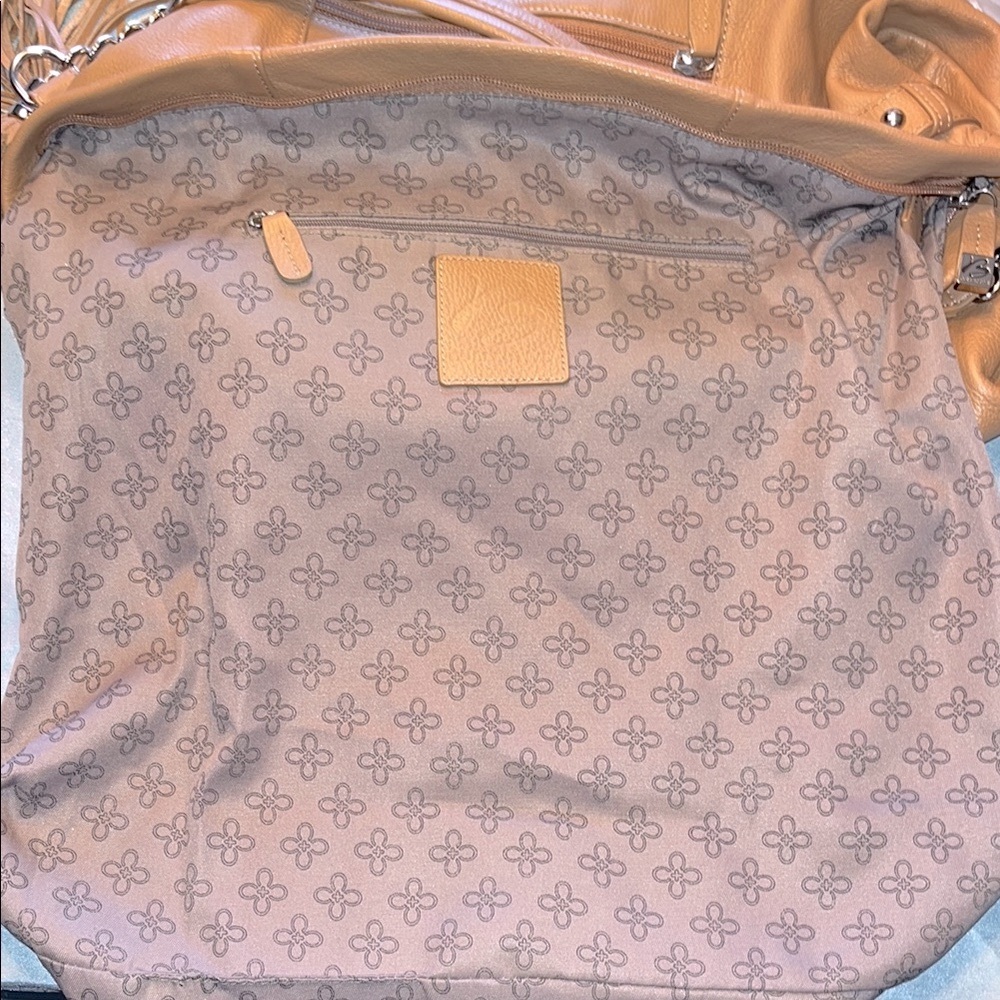 B-Collective by Buxton Elegant Tan Leather Large Hobo Shoulder Bag - Picture 13 of 16